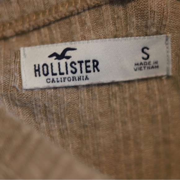 Hollister button neck sweater - Picture 4 of 5